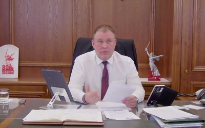 Губернатор Кузбасса Илья Середюк обвинил матерей в гибели младенцев в новокузнецком роддоме. После волны критики он удалил видео