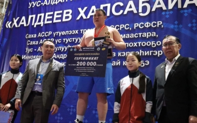 Евгений Алексеев стал абсолютным чемпионом турнира по хапсагаю памяти Иннокентия Халдеева
