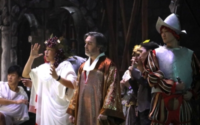 Сегодня вечером, в четверг