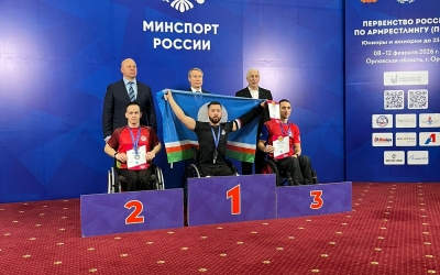 Якутянин Ринат Жангиров завоевал золотую медаль на чемпионате России по армрестлингу