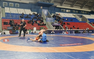 Триумф молодых якутских борцов: Четверо якутян завоевали золото на Мемориале Романа Дмитриева