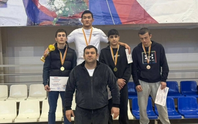 Вольная борьба: Якутянин стал чемпионом первенства Северной Осетии