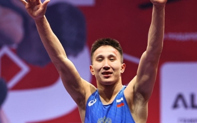 50:0 за пять схваток: якутский борец Владимир Бояновский блистательно победил на турнире в Красноярске