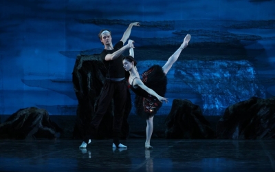 Каждый, кто не танцевал у Григоровича, мечтает прикоснуться к его творчеству