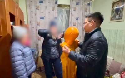 Застолье с ножом: в Якутске женщину арестовали за убийство сожителя ударом в спину