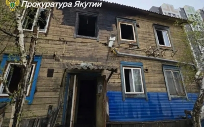 В Якутске на пожаре погиб человек, еще один пострадал