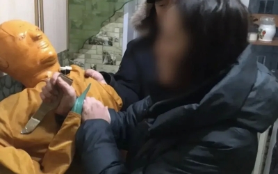 В Якутске женщина в гостях у сестры поссорилась с ее сожителем и убила его
