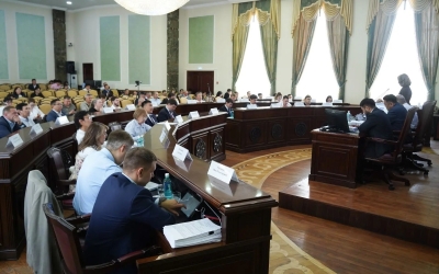 Депутаты Якутской городской Думы утвердили изменения городского бюджета на 2026-2028 годы