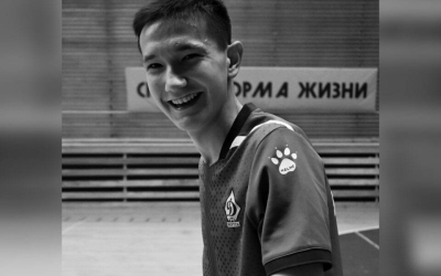 В Хангаласском районе простились с 19-летним футболистом Данилом Марсуновым, погибшим в ДТП