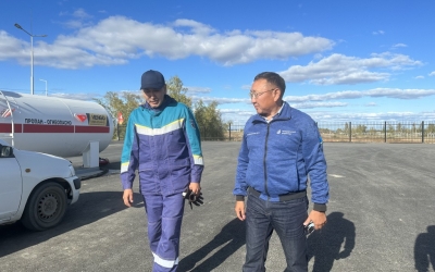 Алексей Колодезников объяснил, почему «Сахатранснефтегаз» замораживает цены на газовое автомобильное топливо