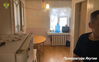 Рецидивист из Якутска сломал женщине нос, вооруженный ножом проник в квартиру и ограбил мужчину, также повредил монитор