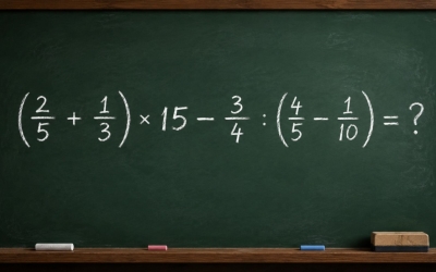 Математический челлендж: решите пример с дробями (2/5 + 1/3) × 15 − 3/4 : (4/5 − 1/10)