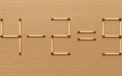 4−2=9: переложите две спички, чтобы исправить пример