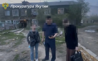 Жительница Якутска ударила сожителя ножом и продолжила с ним пить — мужчина скончался