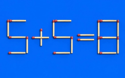Задачка на спички: переложите одну так, чтобы 5+5=8 стало верным. У вас 5 секунд!