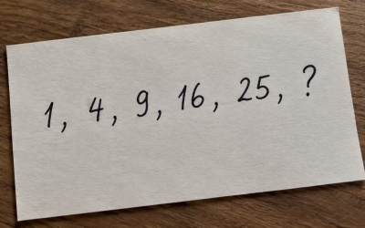 Логическая головоломка: продолжите ряд 1, 4, 9, 16, 25, ?