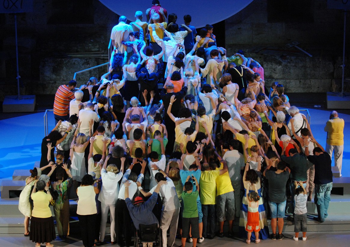 ÇÑÙÄÅÉÏ ÈÅÁÔÑÏ <<Ï ÐÑÏÌÇÈÅÁÓ ÓÔÇÍ ÁÈÇÍÁ>>