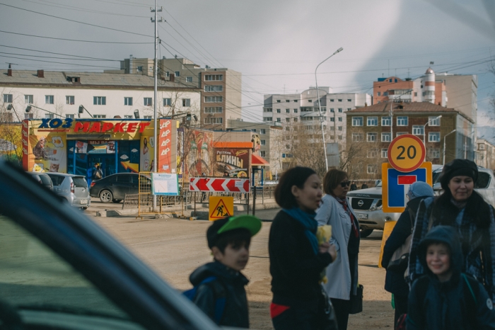 Сахатранснефтегаз": ведем работу по реконструкции газопроводов на ул. Петра Алек