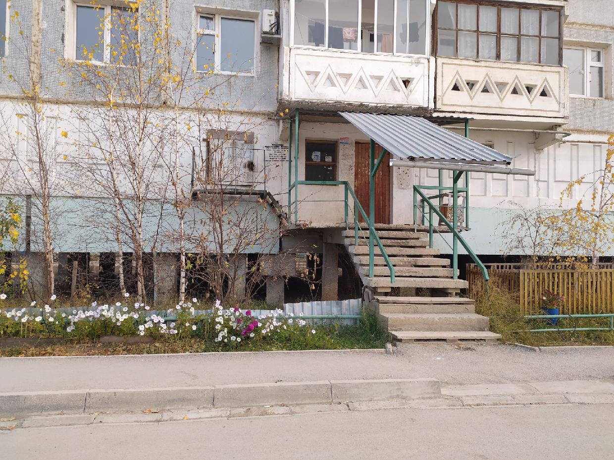 В Якутске толпа подростков жестоко избила мужчину: Рассказ очевидцев