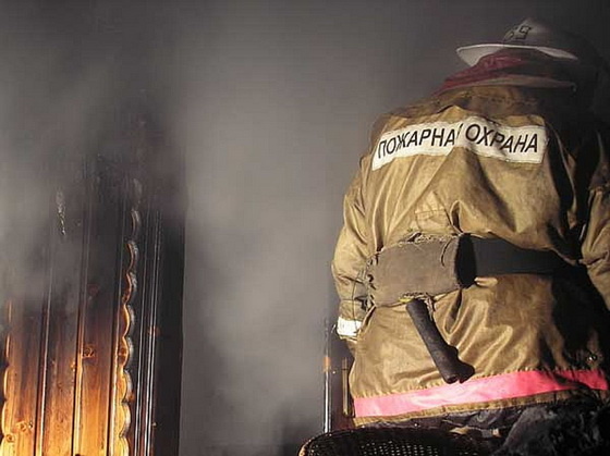 В Нерюнгри произошел пожар в двух жилых домах