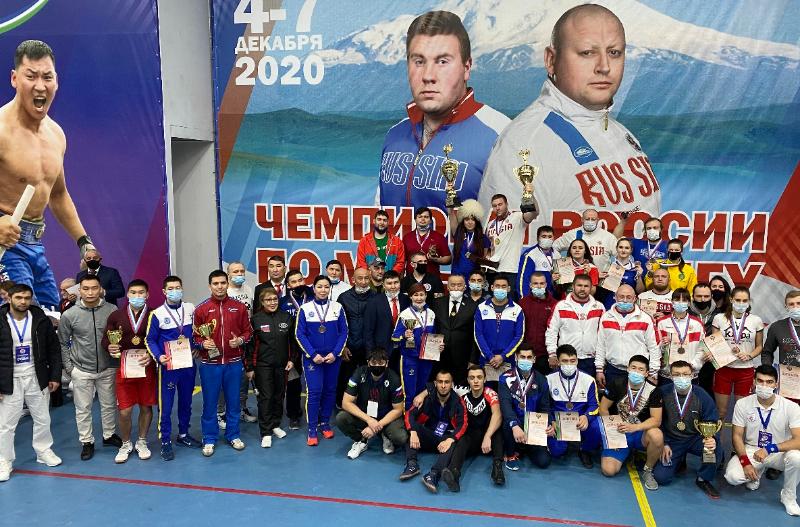 Якутские мас-рестлеры завоевали 18 медалей на чемпионате России