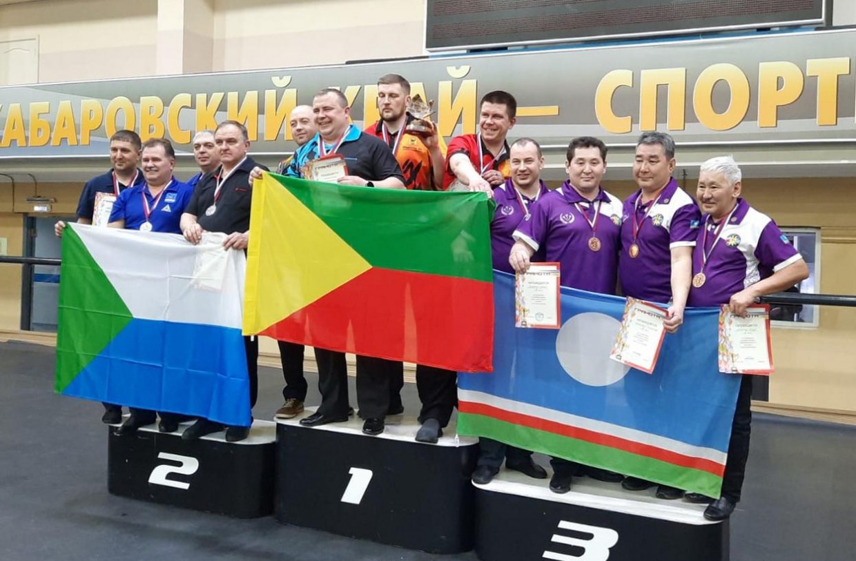 Сотрудники Сахаэнерго стали бронзовыми призерами дальневосточного чемпионата по дартсу