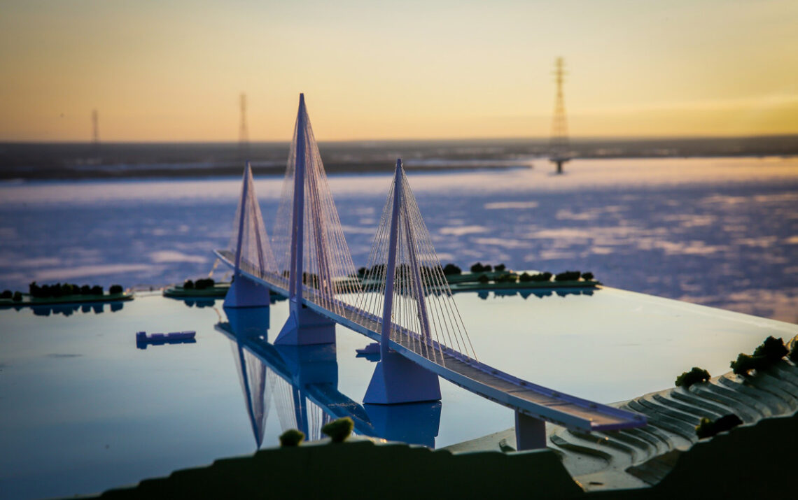 Власти Якутии планируют направить 4,5 миллиарда рублей из Дорожного фонда на строительство моста через Лену