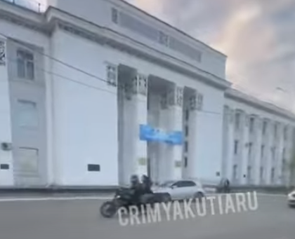 В Якутске мотоциклист устроил погоню с сотрудниками ДПС