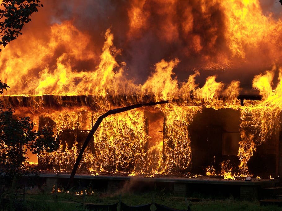 В Мегино-Кангаласском улусе на месте пожара обнаружили погибшего пенсионера