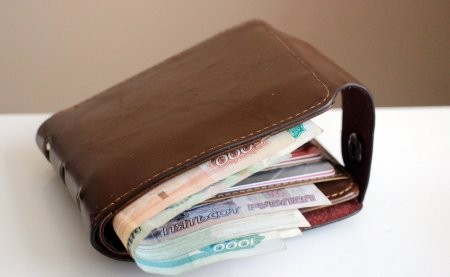 В Якутске у посетителя бара украли кошелек