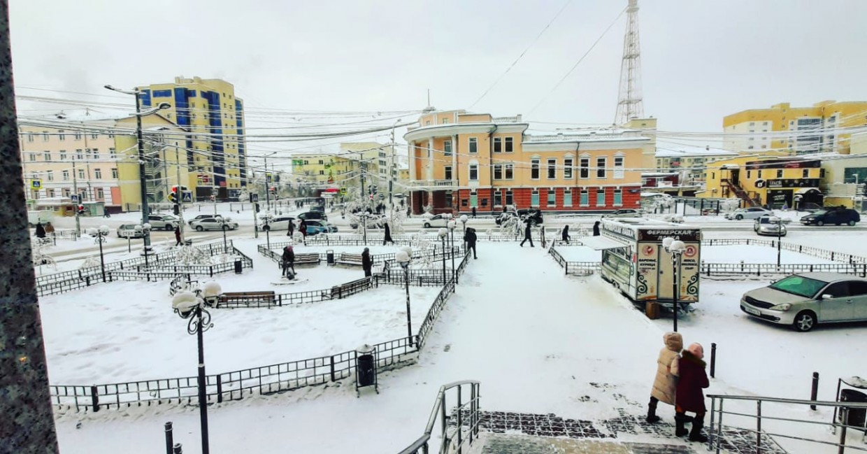 В Якутске небольшой снег