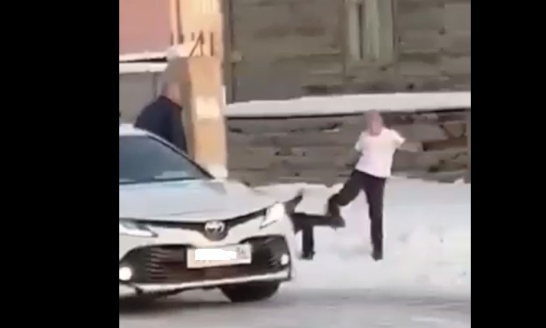 В Якутии произошла драка школьников в присутствии мужчины: Комментарий полиции