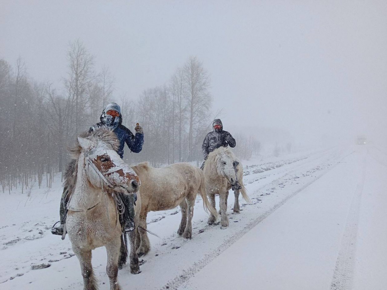 Всадники из Якутии приближаются к границе с Кемеровской областью