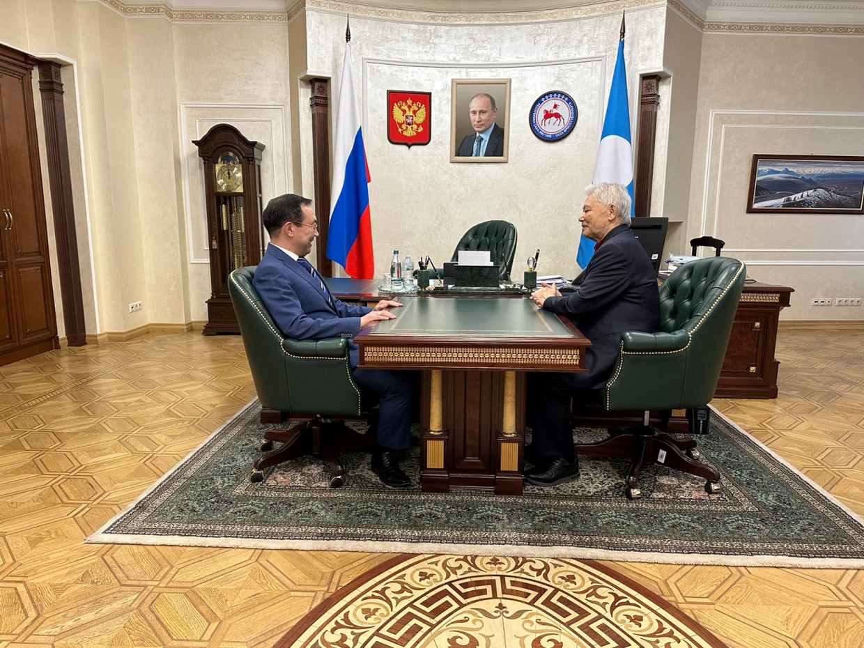 Глава Якутии обсудил с первым Президентом республики механизмы поддержки предпринимателей на селе