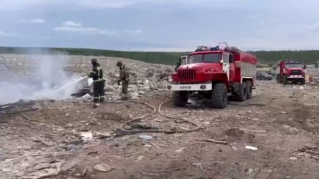 На полигоне твердых коммунальных отходов в Якутске произошел пожар