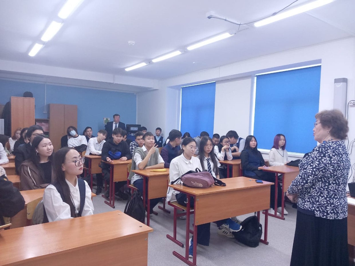 АО «АК «ЖДЯ» провели профориентационные встречи со школьниками в г. Якутске