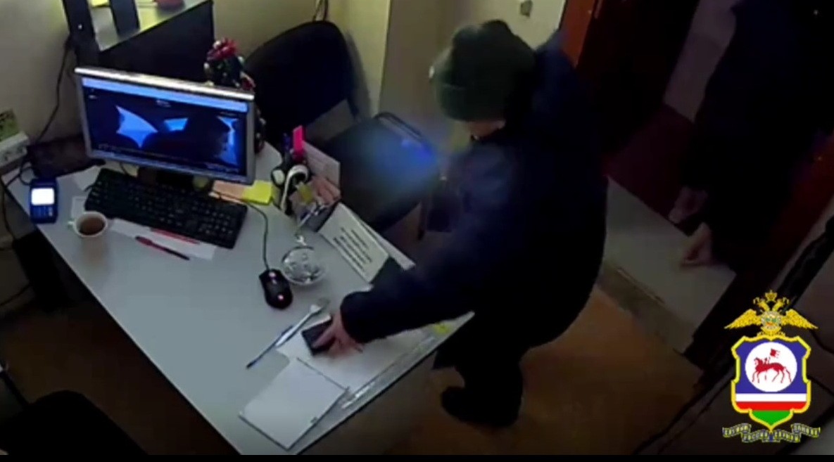В Якутске полицейскими установлен подозреваемый в краже из хостела