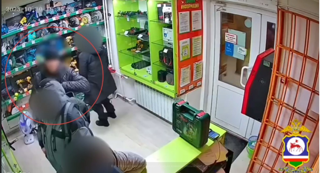 В Якутске мужчина дважды обокрал комиссионный магазин