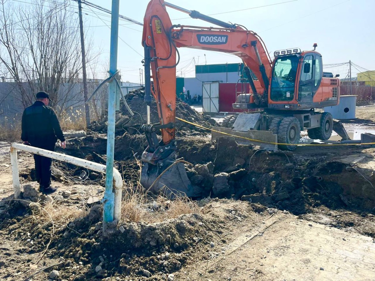 В районе улицы Чернышевского ведутся срочные ремонтные работы газопровода