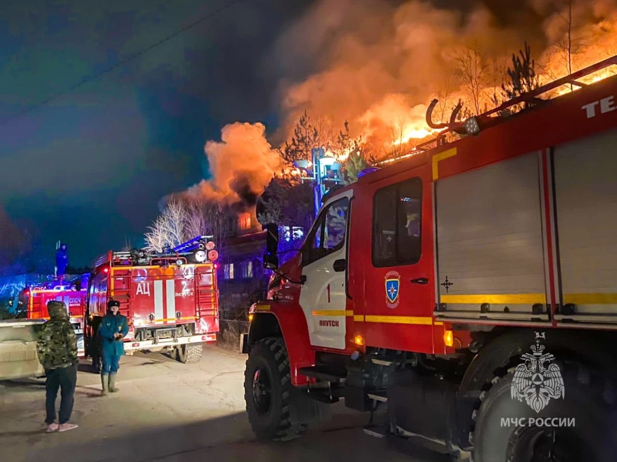 В Якутске сгорел второй этаж магазина