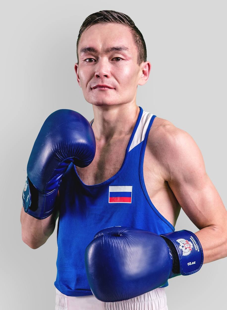 Василий Егоров готовится к чемпионату Европы по боксу. Турнир стартует в середине апреля в Сербии