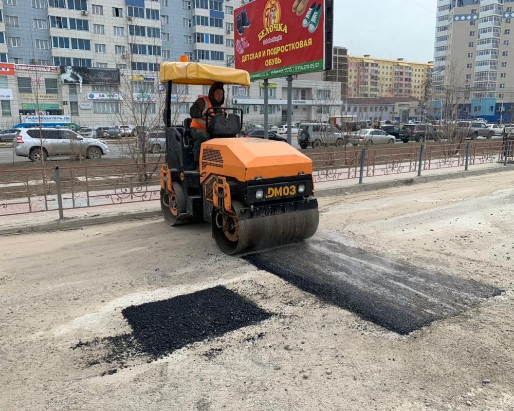 Ямочный ремонт 20 тысяч кв. метров дорожного полотна проведут в Якутске