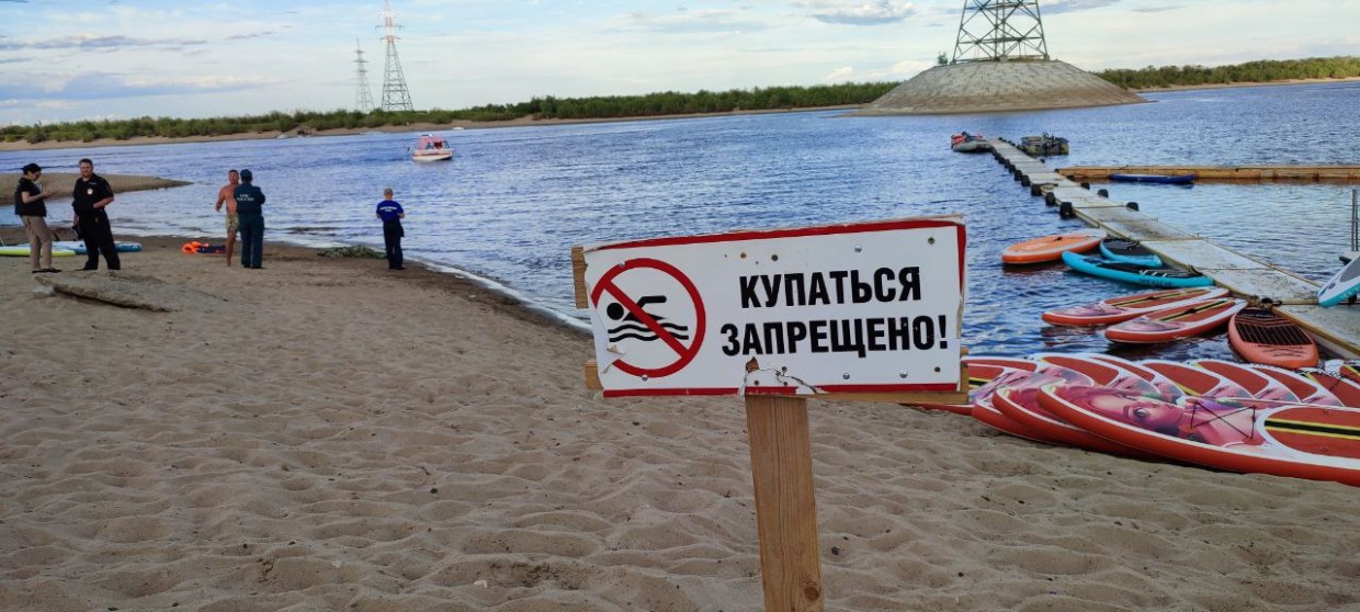 На несанкционированном пляже в Якутске утонула девочка