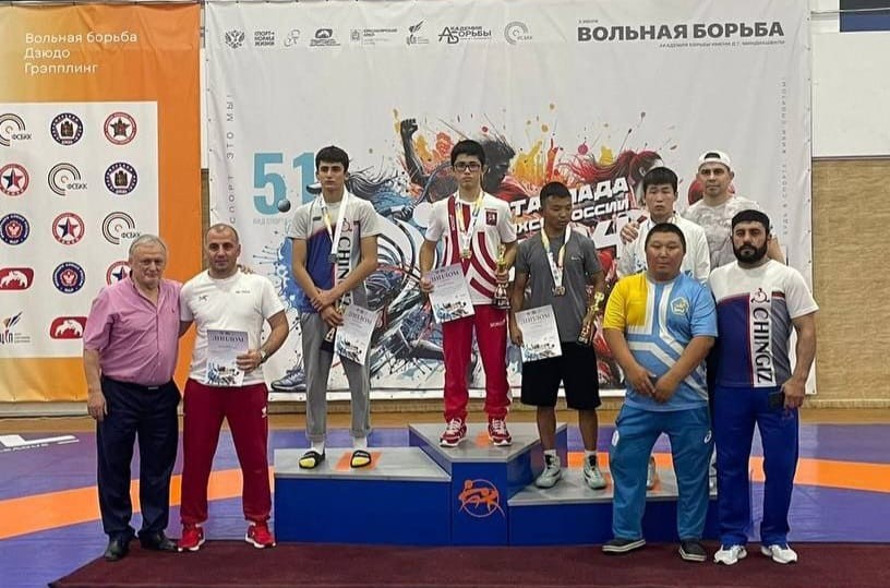 Вольная борьба: Якутские юноши выиграли две медали на Спартакиаде учащихся России