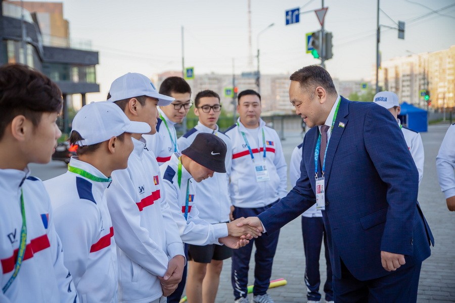 Альберт Семенов встретился с монгольской делегацией Игр «Дети Азии»