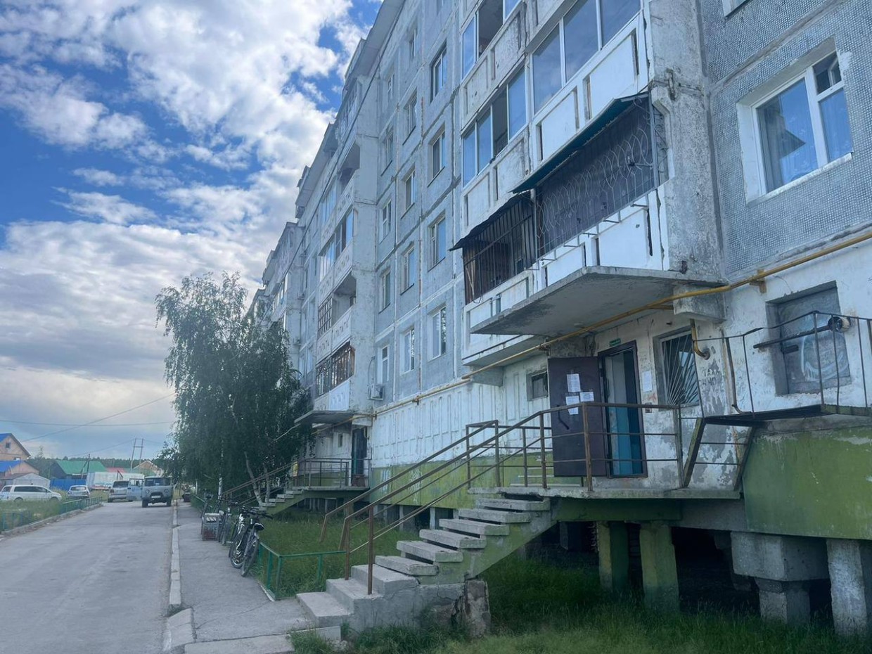 В Якутске продолжается работа по подаче газа в МКД