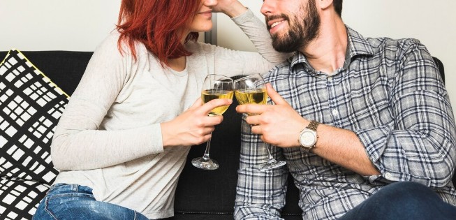 В Якутске встреча со старым знакомым обошлась приезжей из улуса почти в 1,5 млн рублей