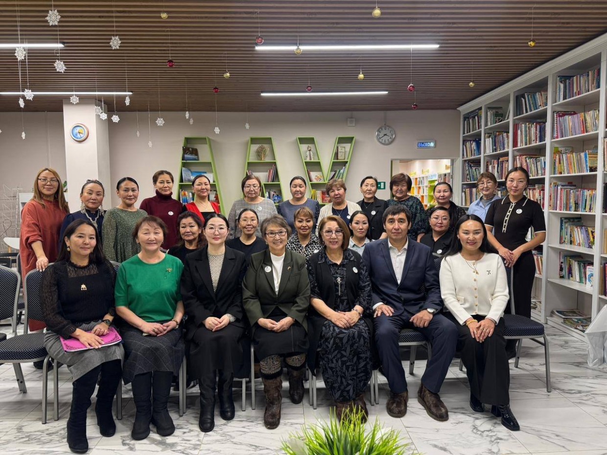 В Намском улусе состоялся форум «Солидарность женщин труда»